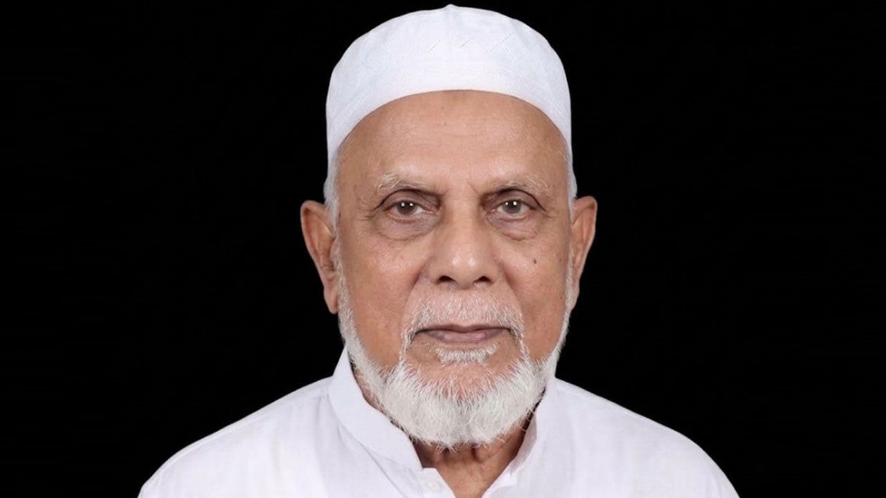 মায়ের কবরের পাশে চিরনিদ্রায় শায়িত হলেন সাবেক এমপি হারুন আল রশীদ
