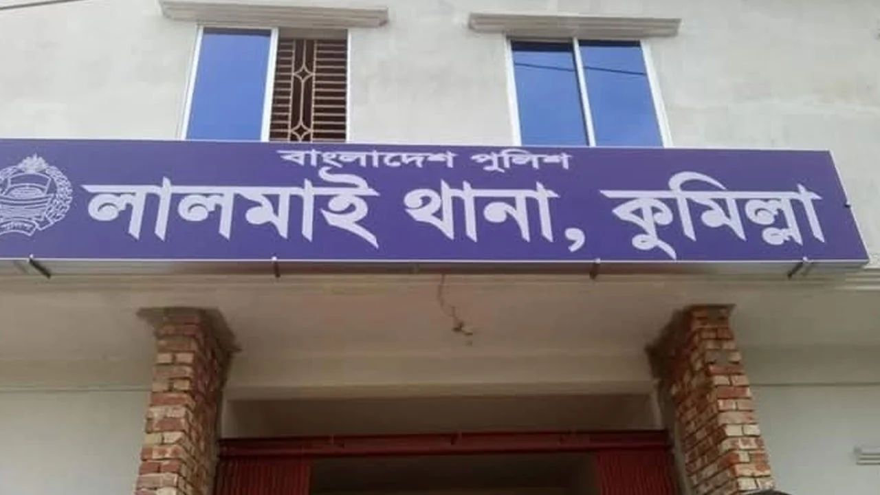 যুবককে হত্যা করে ৯৯৯-এ ফোন করেন নারী